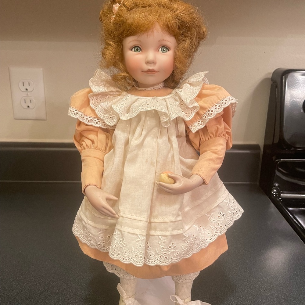 Ashton Drake Porcelain Doll, “Peaches and Cream" by artist Dianna Effner